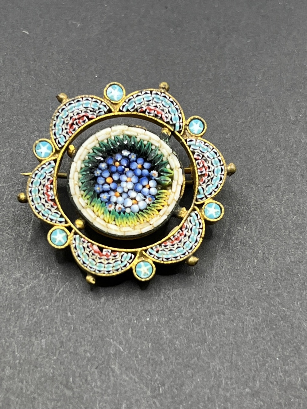 Vintage Italian Forget Me Not Micro Mosaic Brooch beautiful design detail